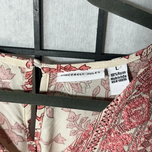 Sincerely Jules Floral Bohemian Embroidered Dress with Pockets size L - Picture 2 of 10